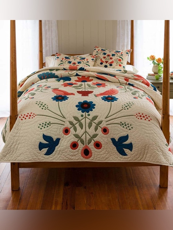 Plow & Hearth Other - Plow & Hearth Ansley Folk Art Queen Quilt Cream Cotton Bird Flower Dutch Bed Set